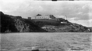 Port-Manec\'h Hôtel Julia vu de la mer v. 1930